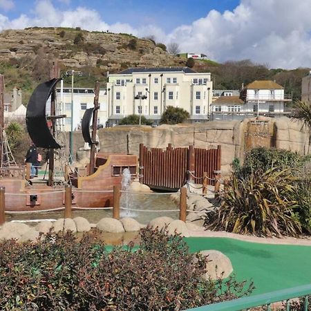 Master Accommodation Suite 11 Sea View Hastings Buitenkant foto